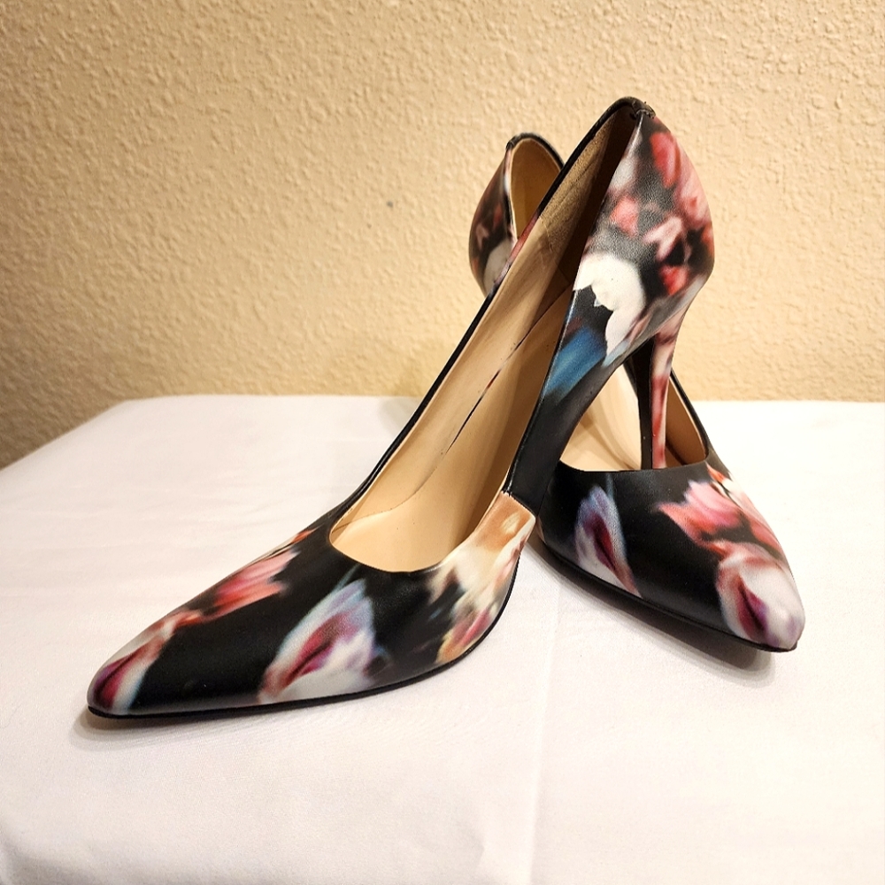 Nine West Floral Textile Graphic Clasic Pumps